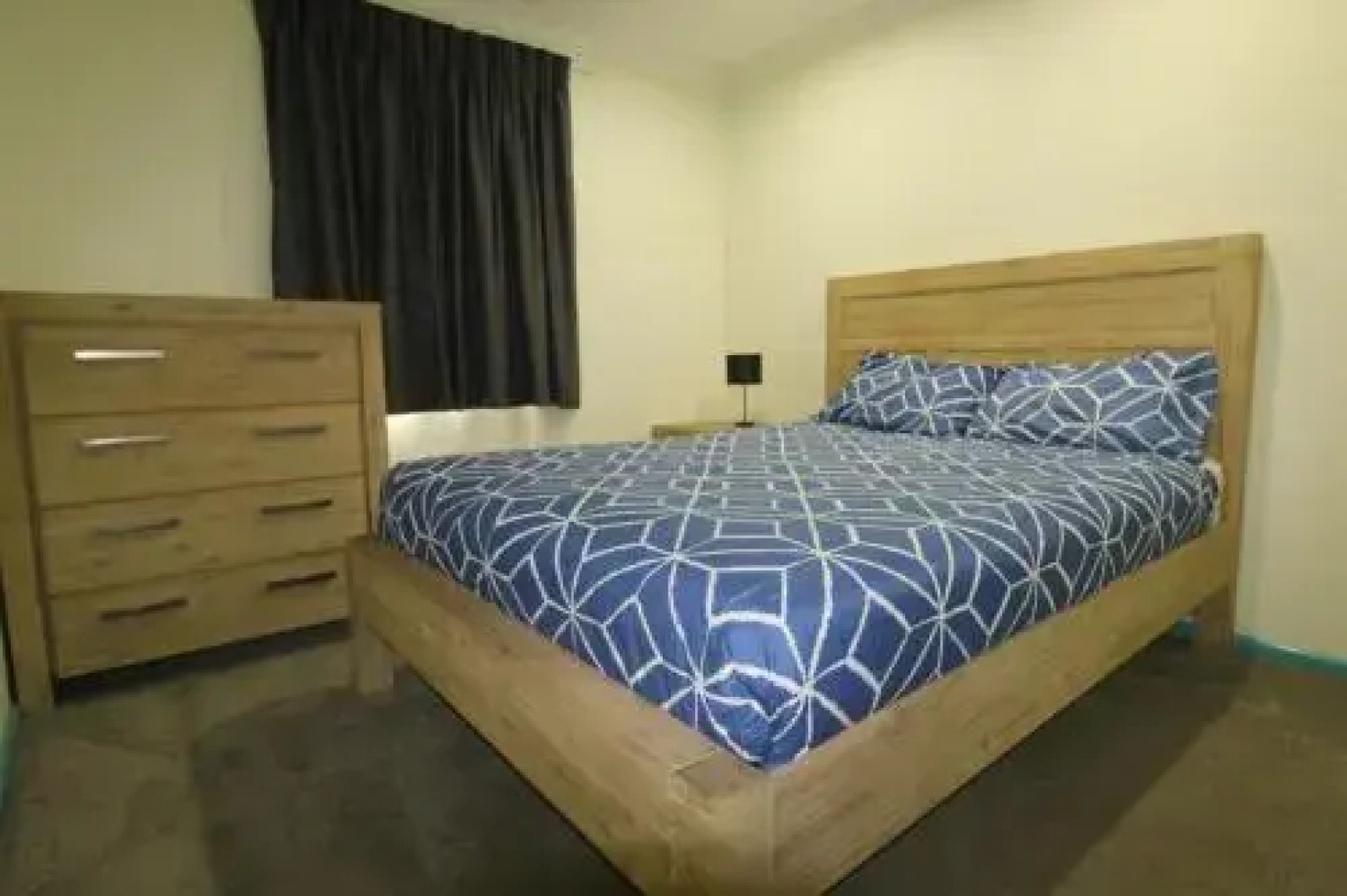 Bombora, 3/4 East Street