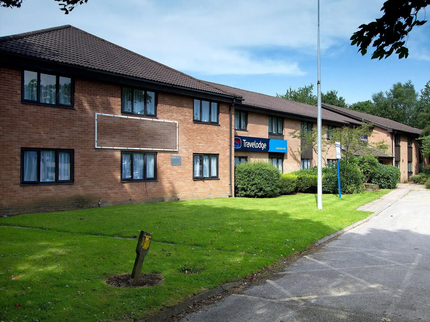 Travelodge Lancaster M6