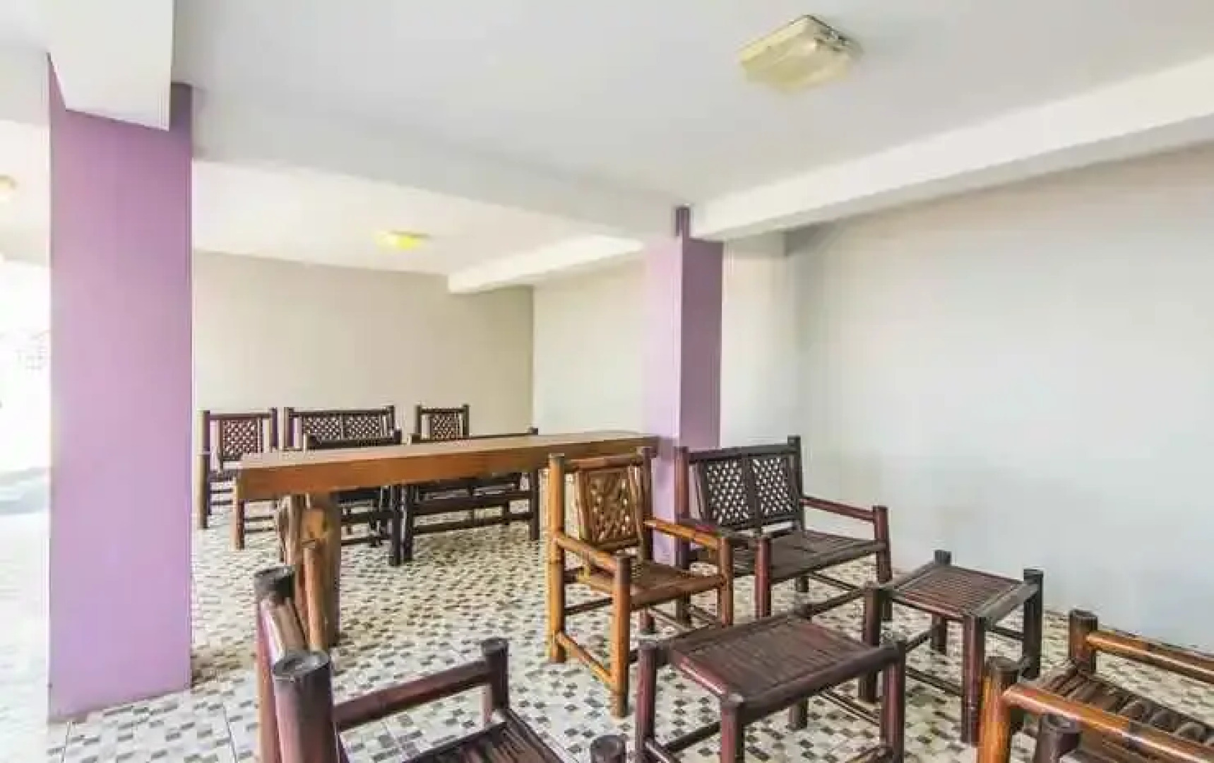 Baru Dua Beach Hotel and Restaurant