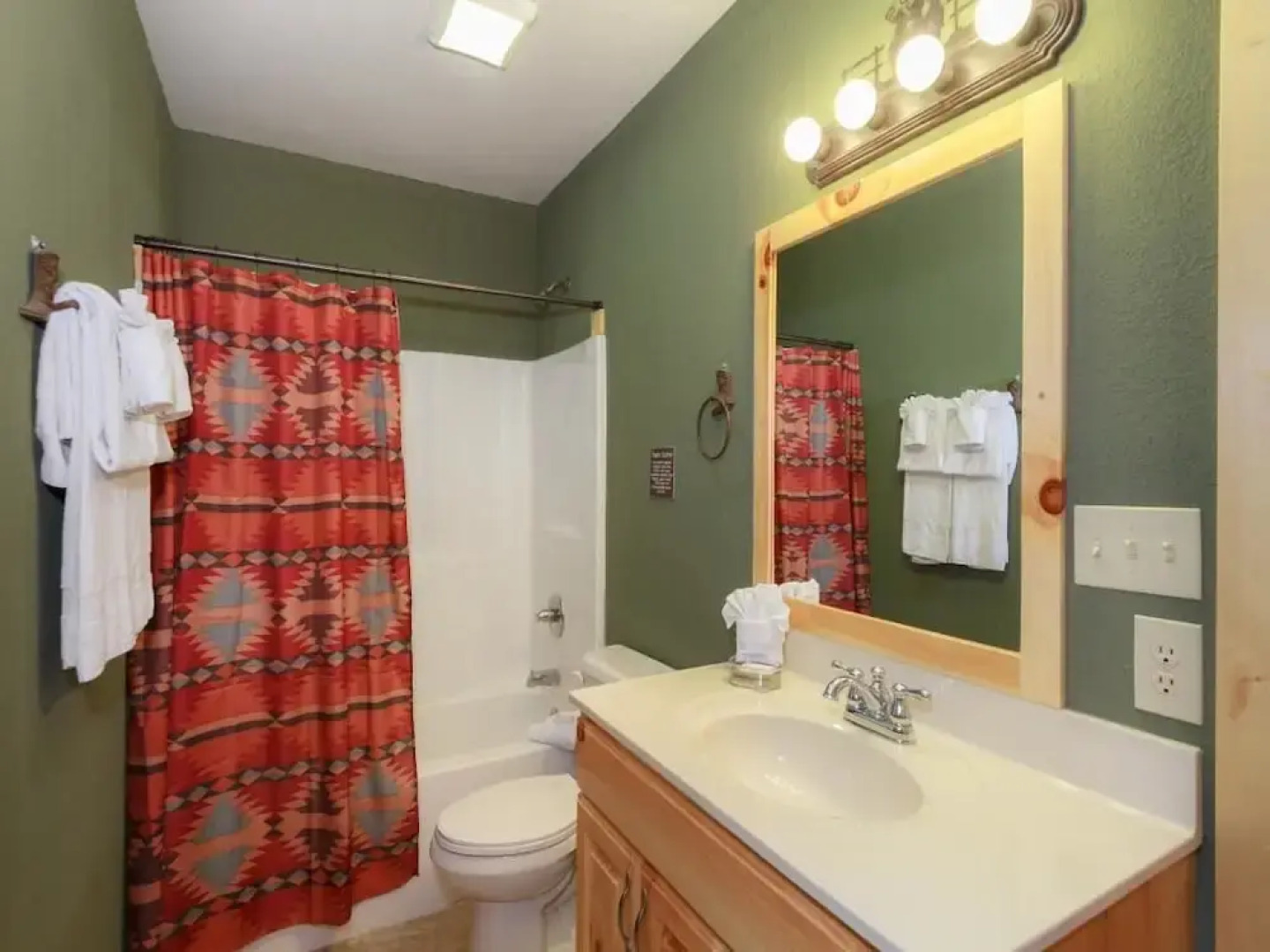 Cloud Dancer II 3 Bedroom Home with Hot Tub