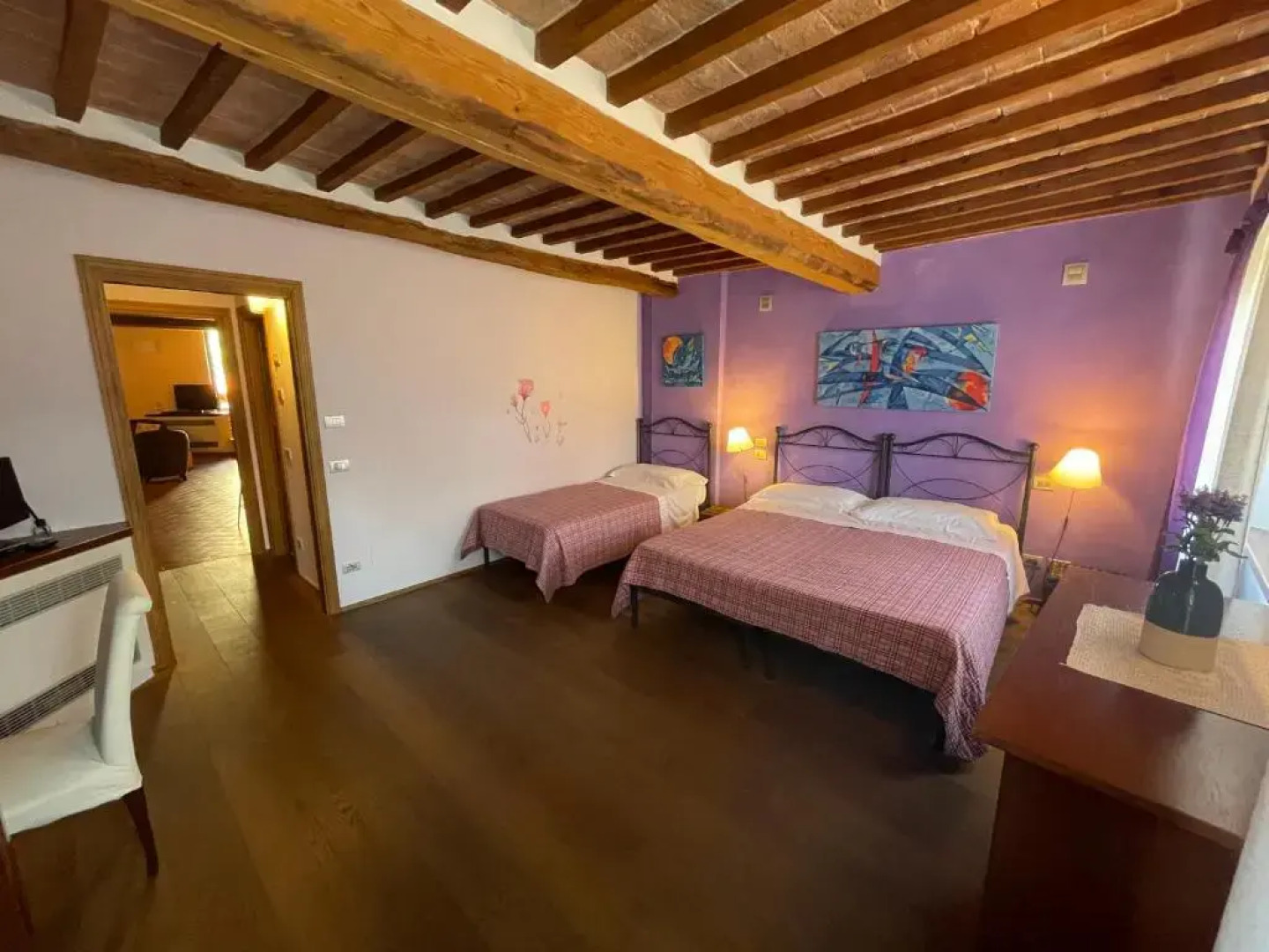Room in Guest Room - La Dimora nel Corso