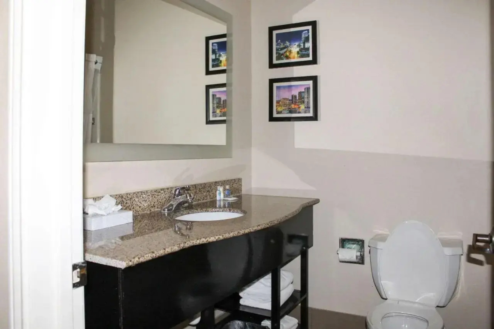Holiday Inn Express Fultondale