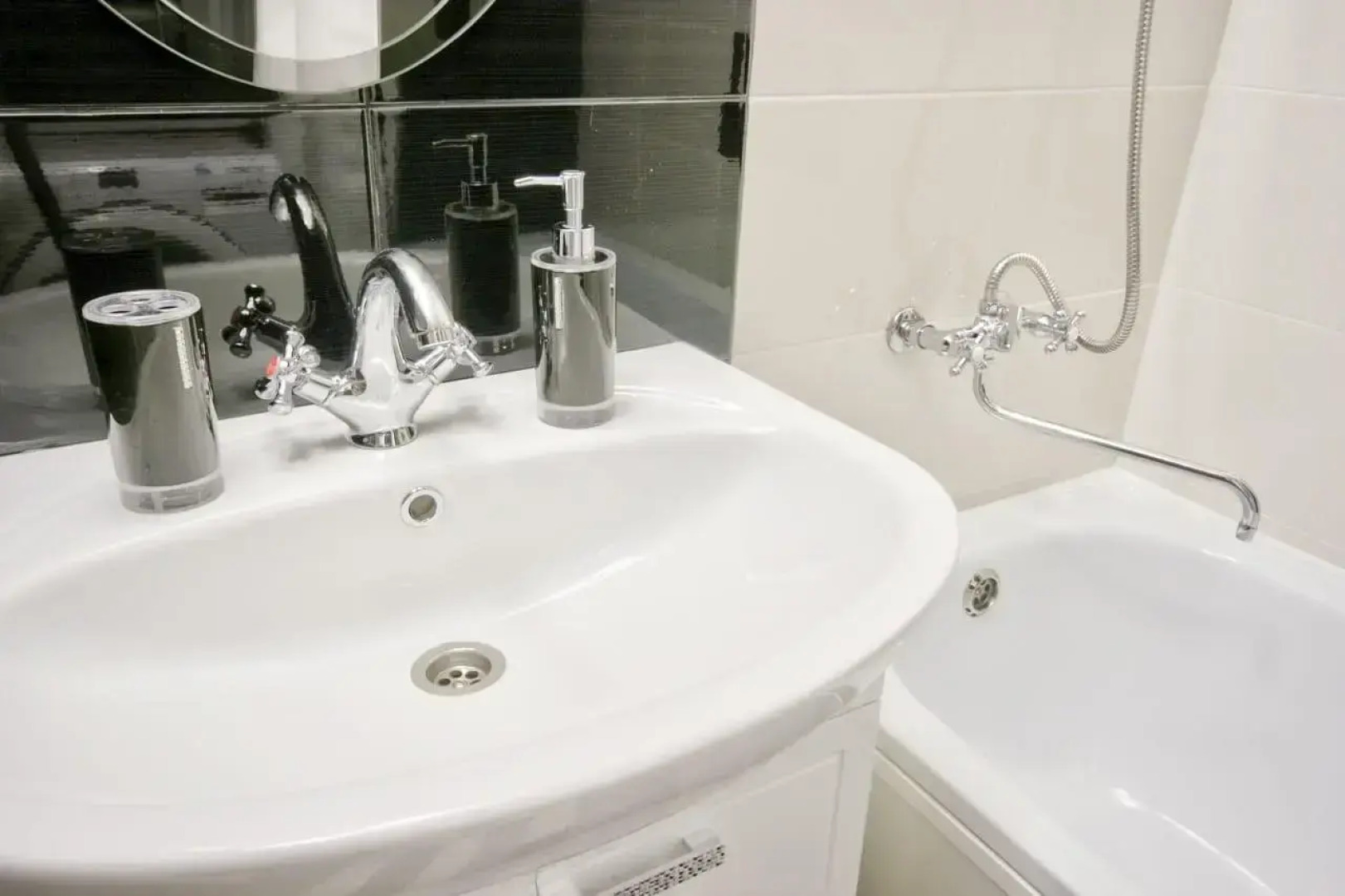 Апартаменты на улице Молодёжная 4