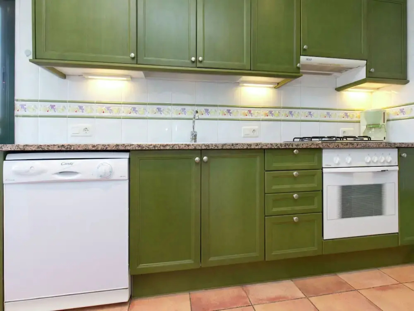 Quaint Villa in Navata With Fenced Garden