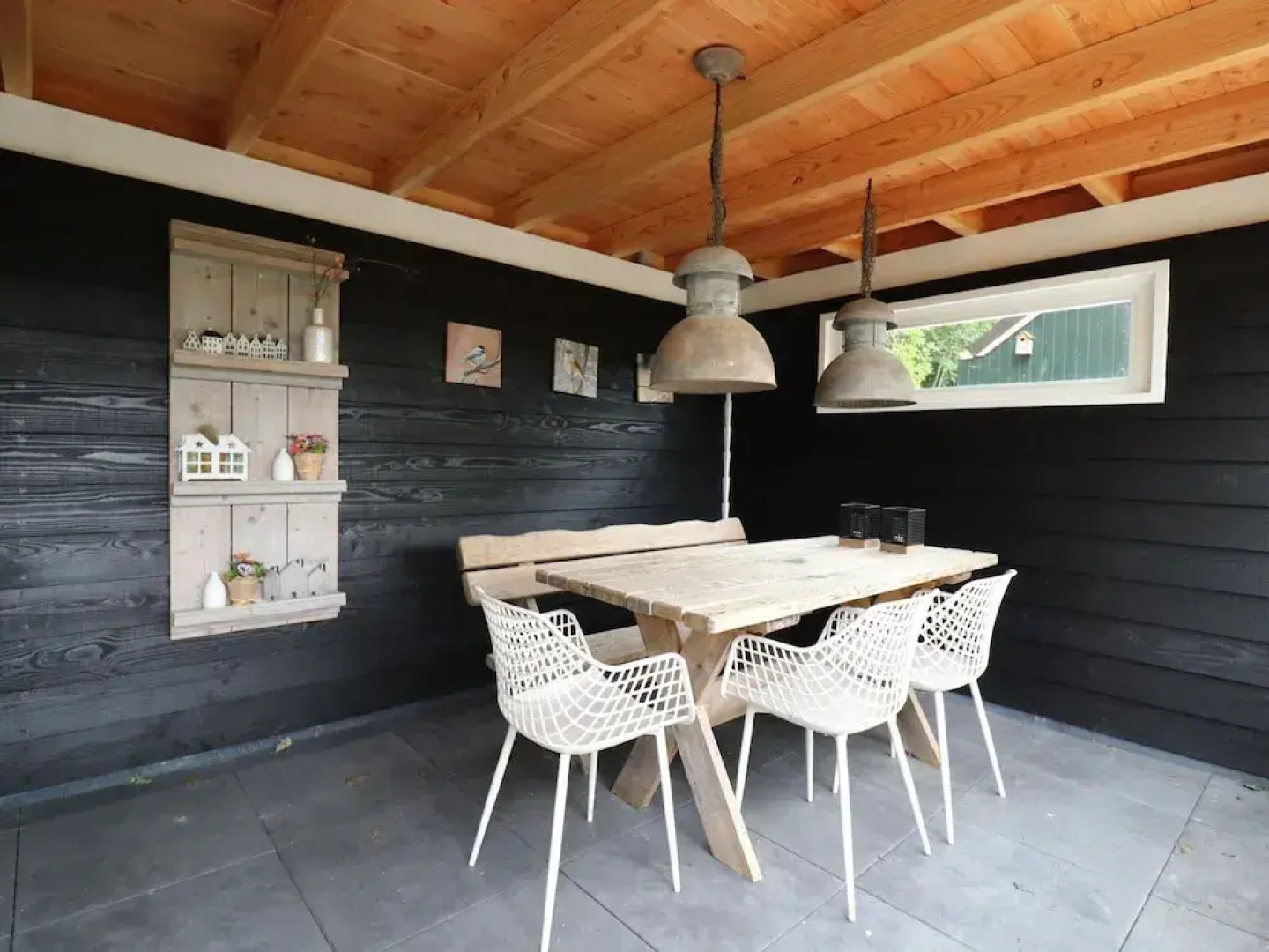 Holiday Home in Reutum With Pond and Trails