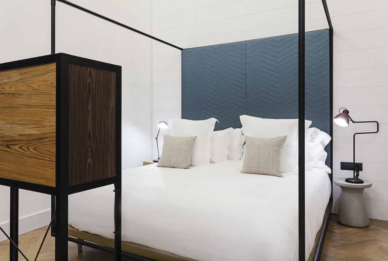 Отель One Shot Tabakalera House