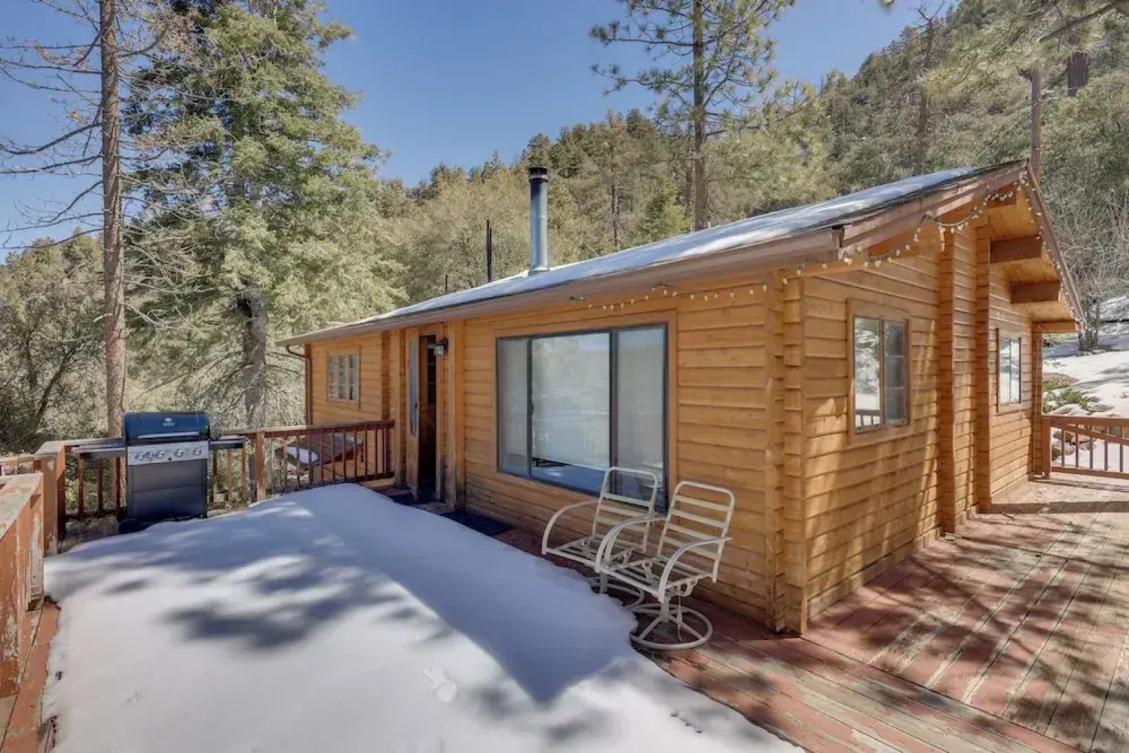 Pine Mountain Club Cabin Rental w/ Pool Access!