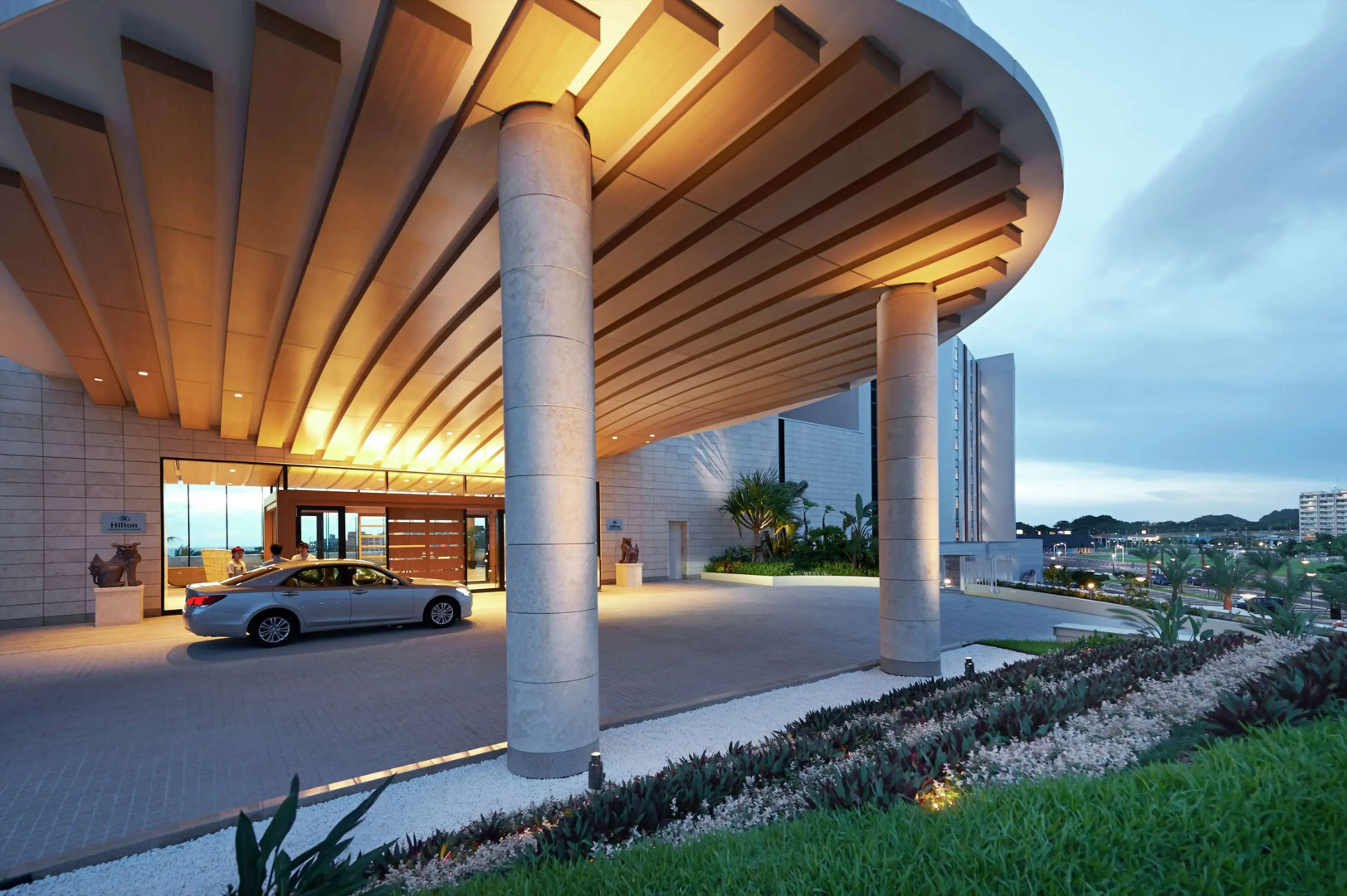 Hilton Okinawa Chatan Resort