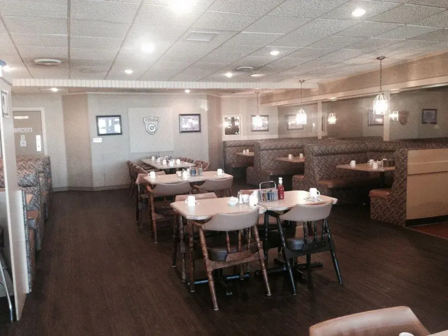 The Ritz Cafe and Motor Inn