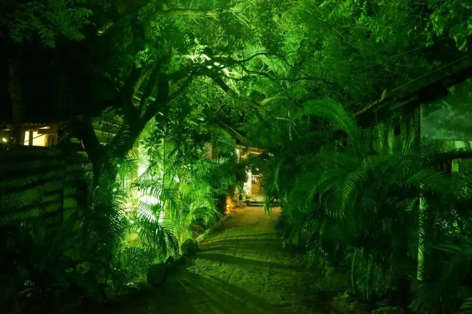 Garden Cottage Arugambay