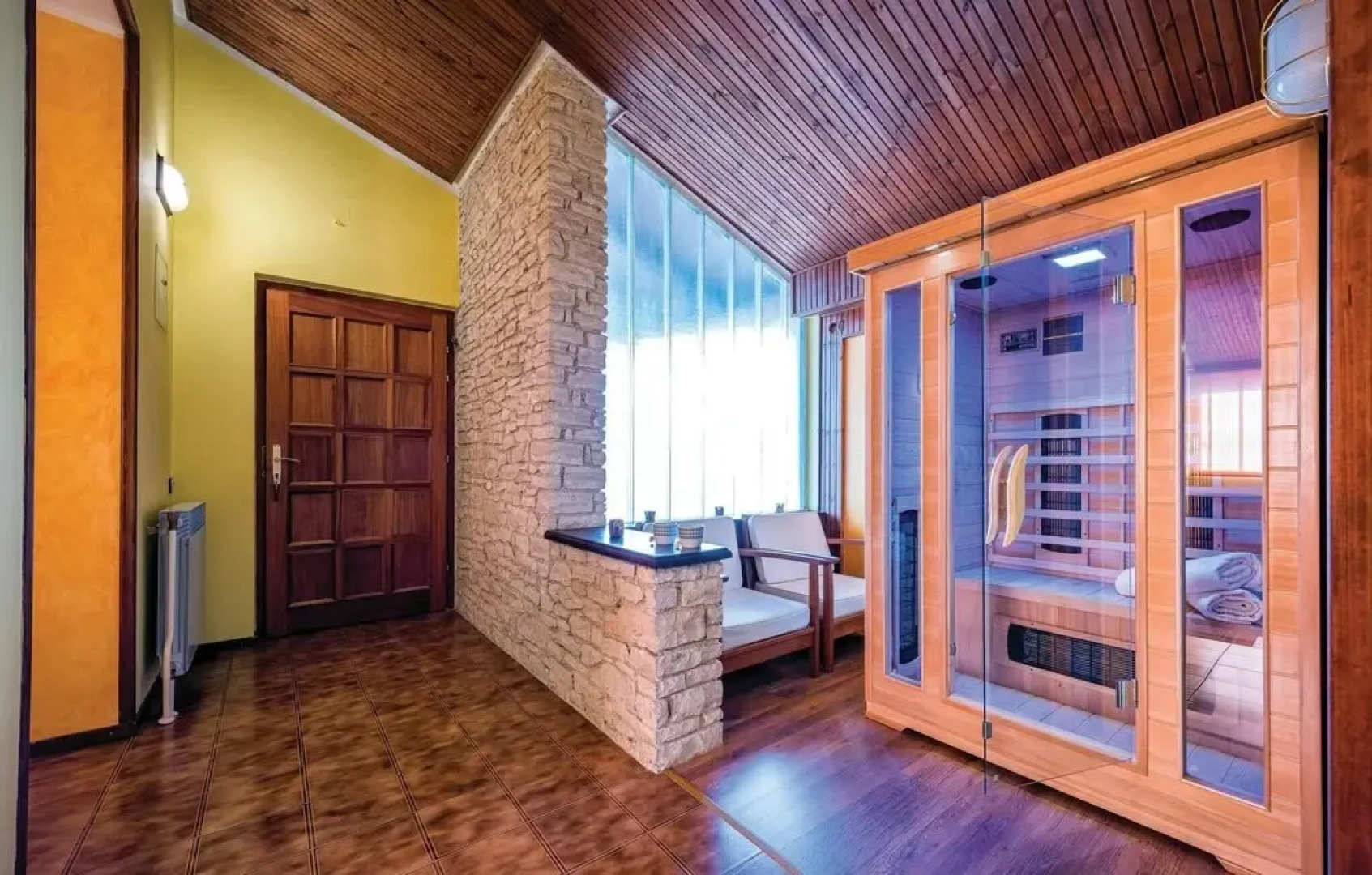 Awesome Home in Pula with WiFi, Hot Tub & Sauna