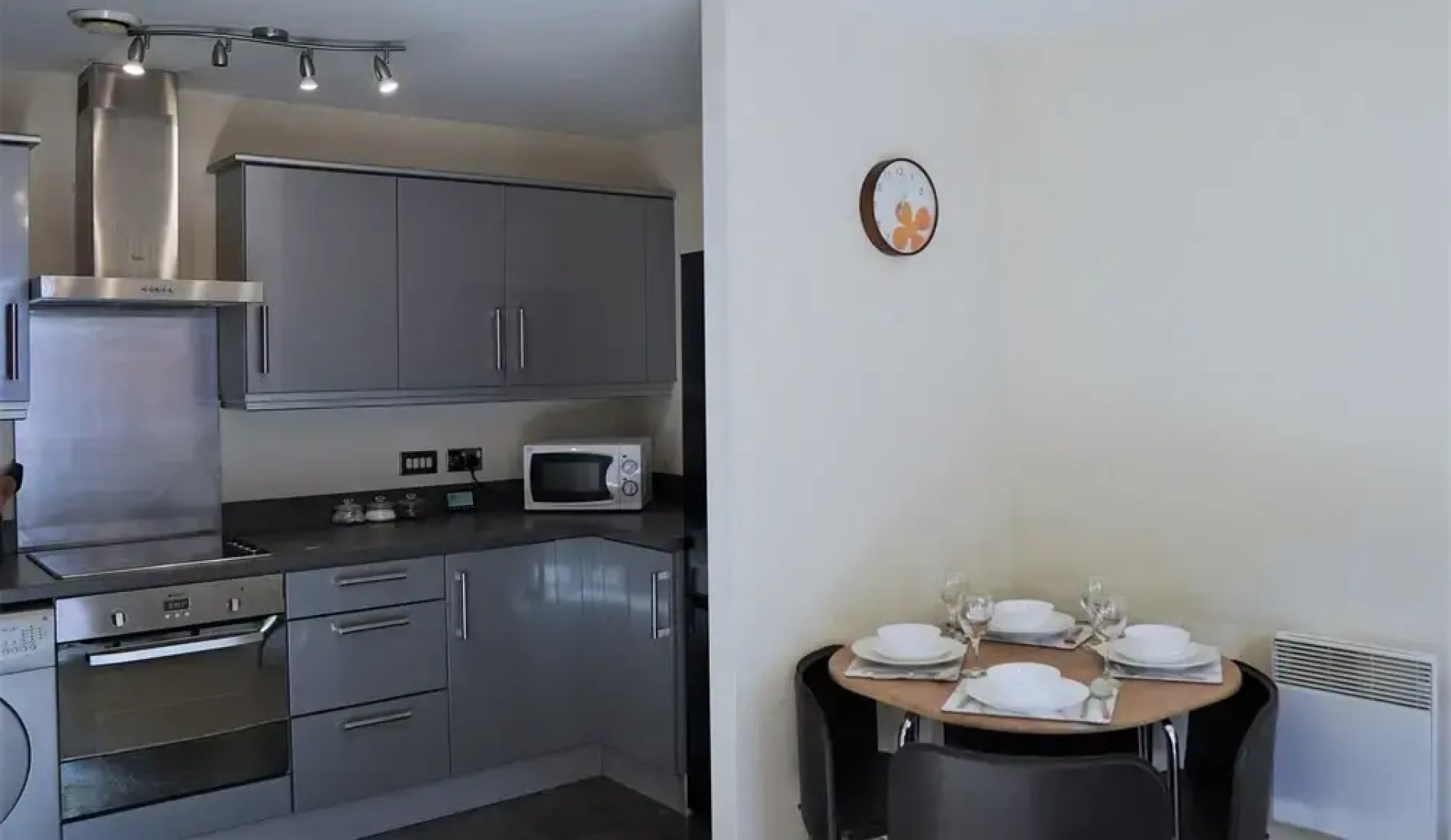 Broad Gauge Apartments