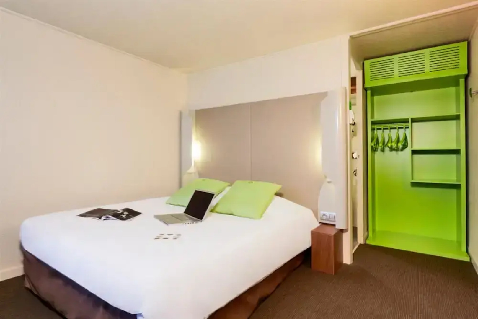 Campanile Besancon Nord Ecole Valentin