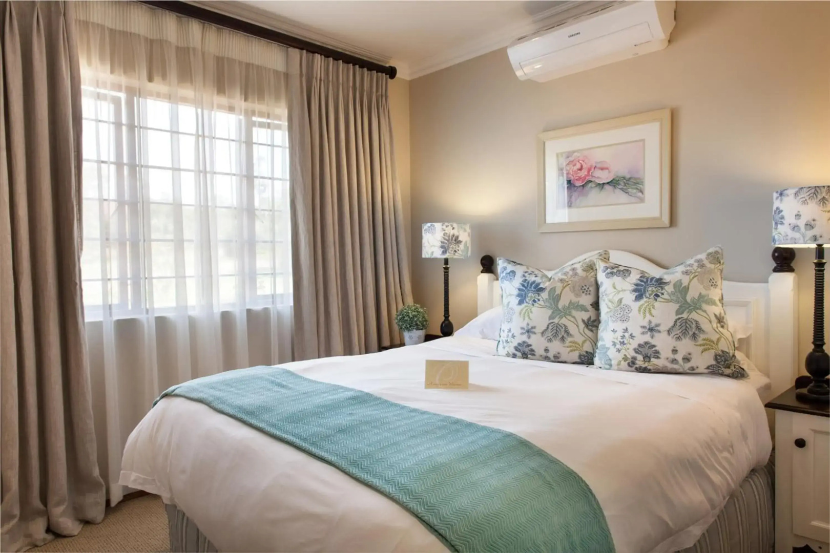 Oliver's Restaurant & Lodge