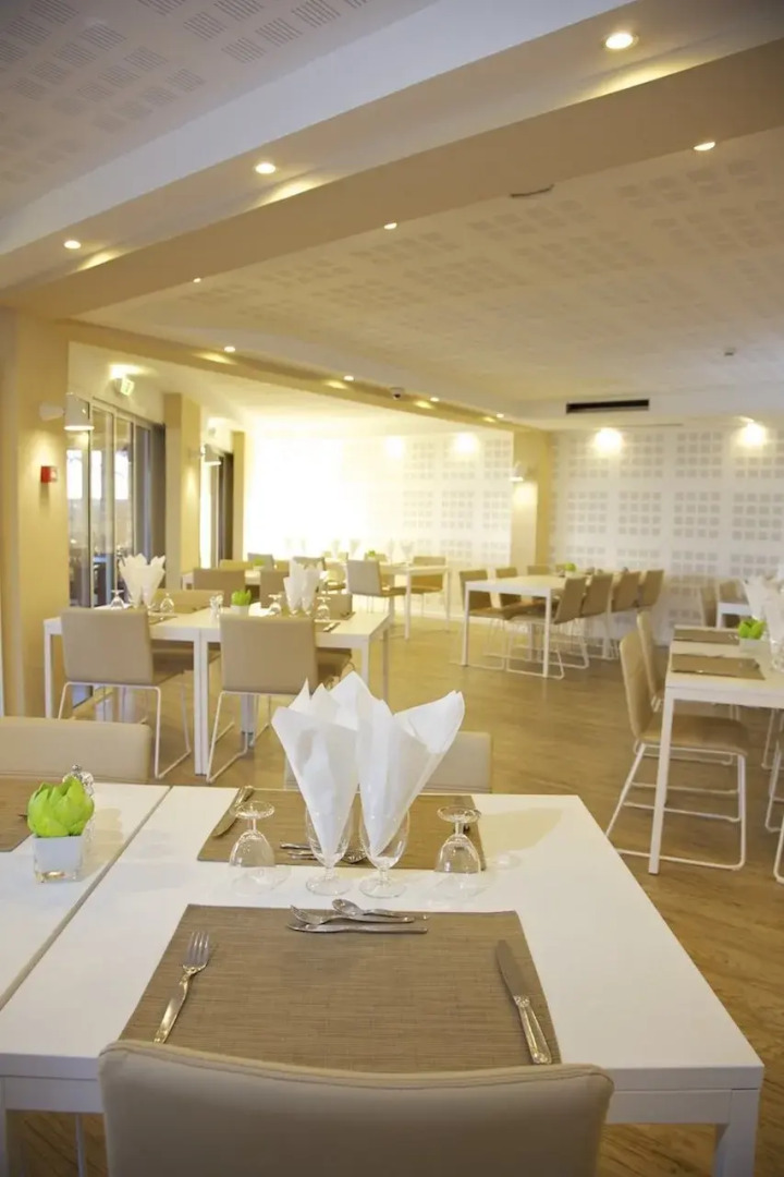 Best Western Premier Santa Maria