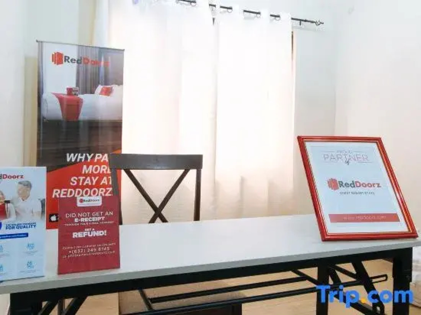 RedDoorz @ David's Travellers Inn Cavite