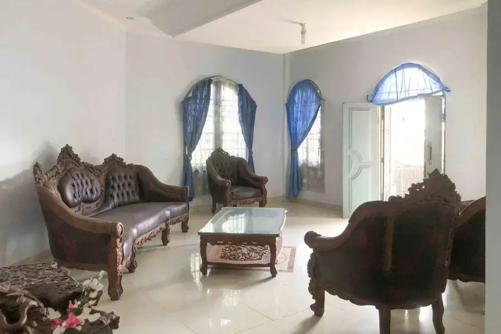 RedDoorz @ Batubulan Gianyar