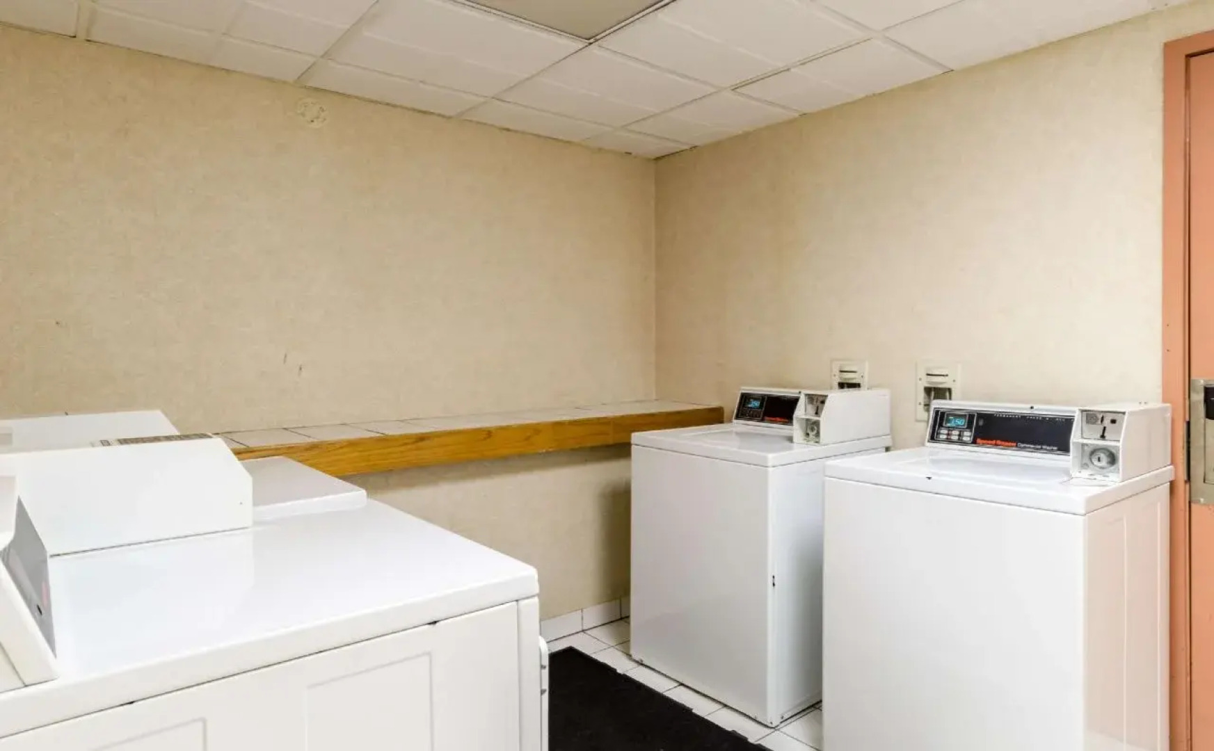 Blue – A Modern Hotel, an Ascend Collection Hotel