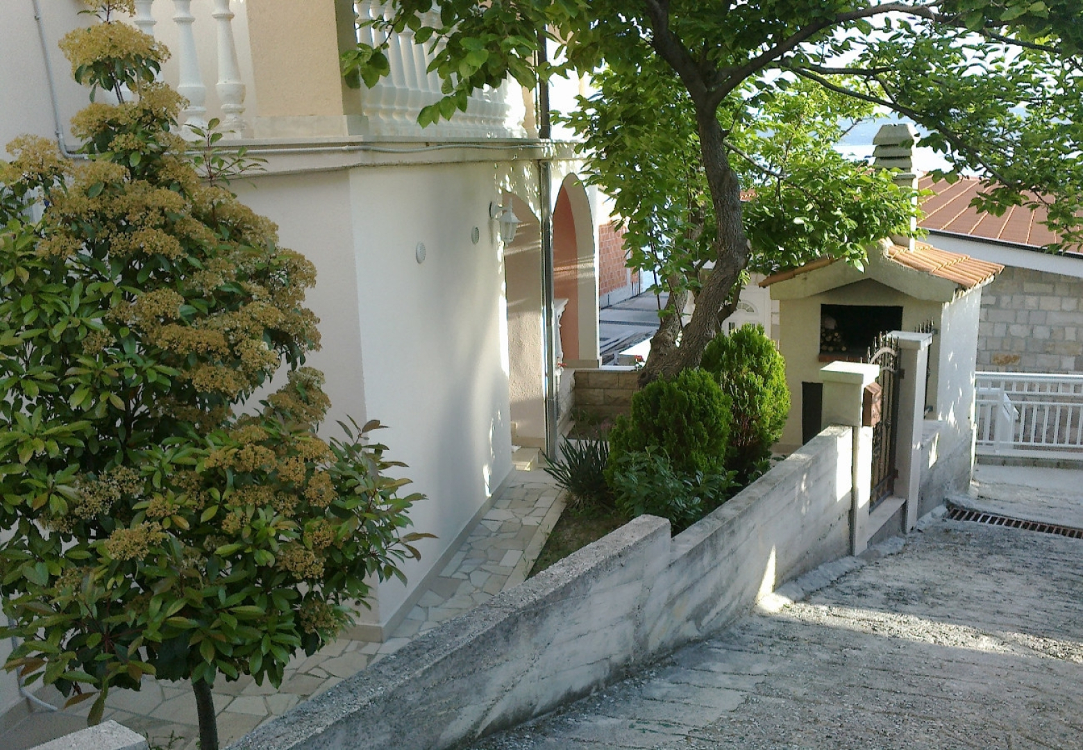 Apartment Lile - comfortable apartment and 3 bedrooms: A1 Pisak, Riviera Omis