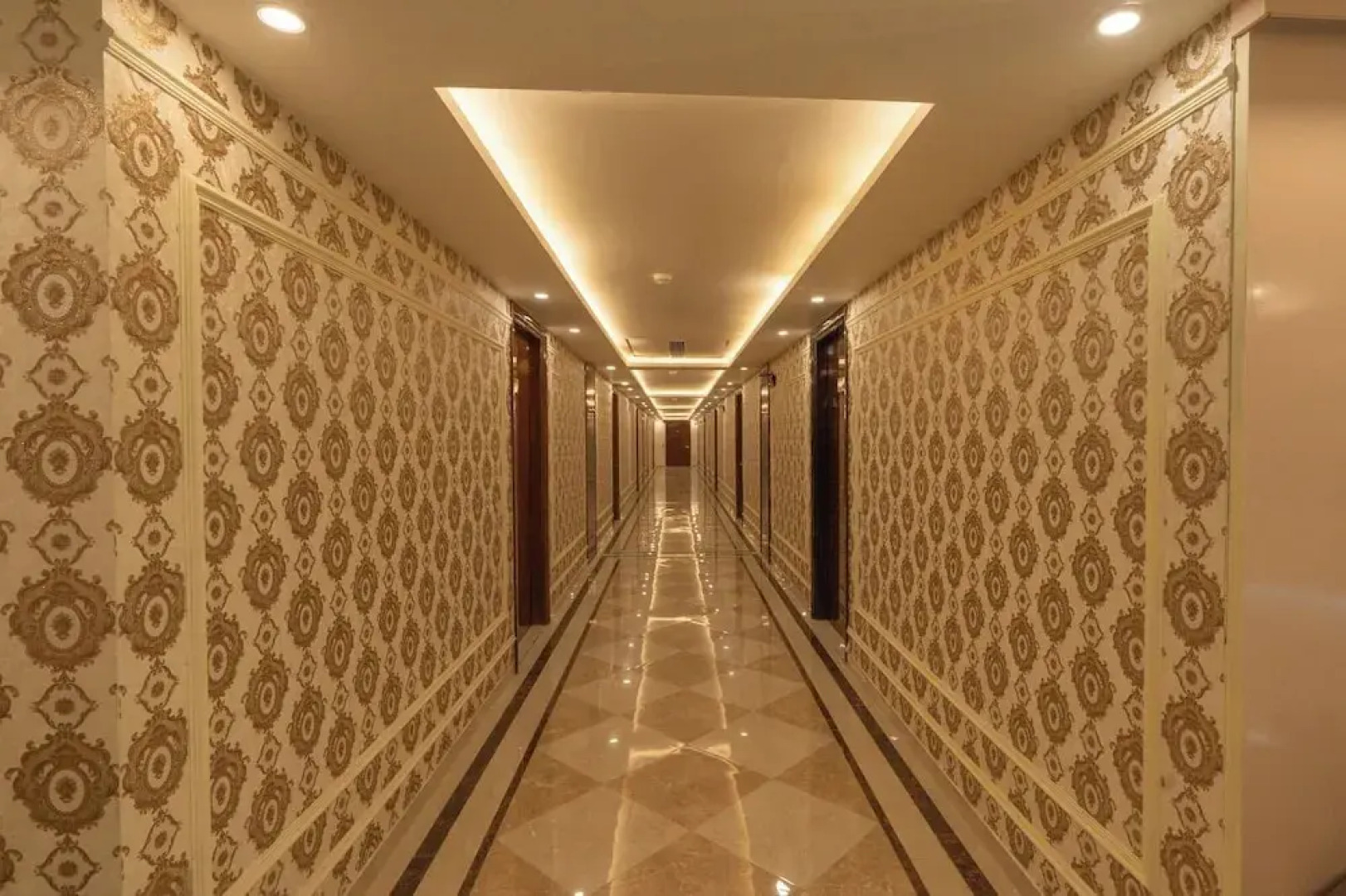 Gajraula Sukhdev Dhaba & Resort