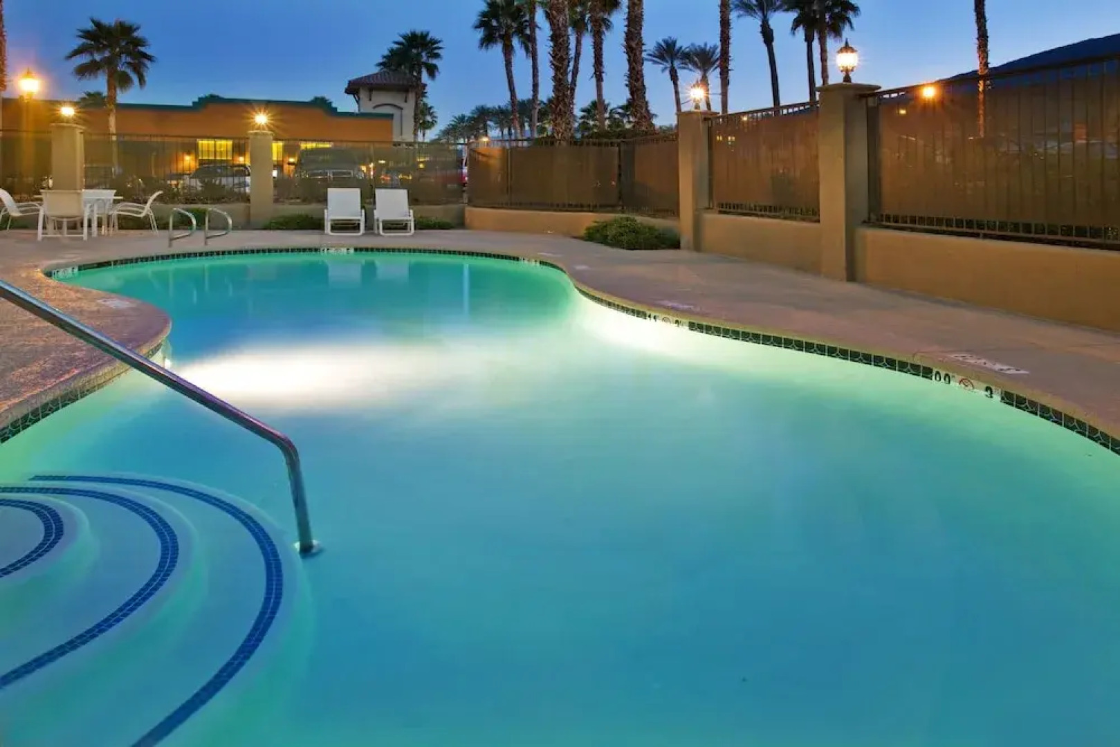 Holiday Inn Express & Suites Rancho Mirage - Palm Spgs Area