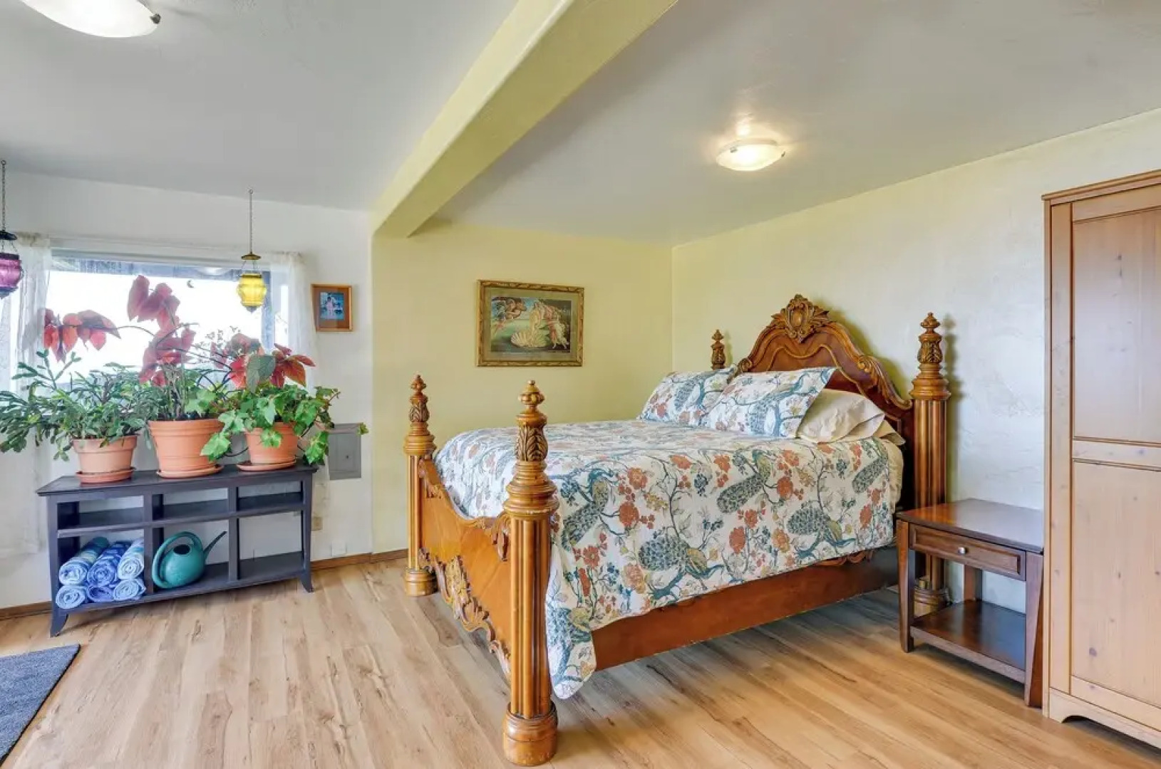 Mckinleyville Getaway w/ Hot Tub & Ocean Views!