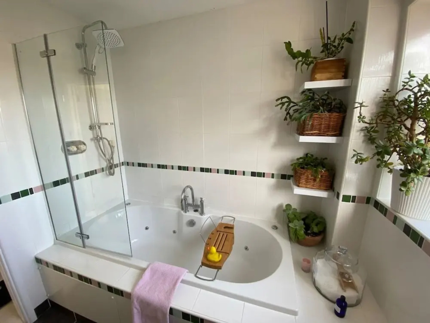 Hidden Corner, in the heart of the Kingsbridge