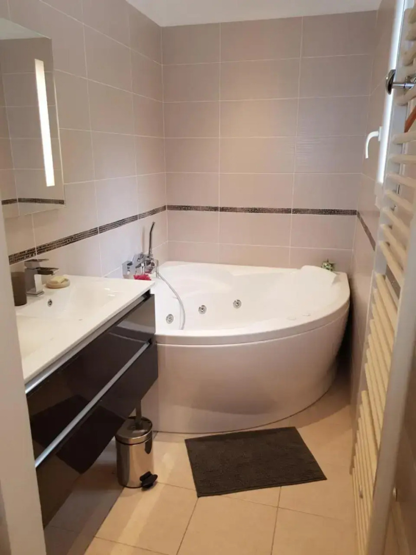 Vue mer.Tranquilité.Cap d'Ail à 10 mn de MONACO