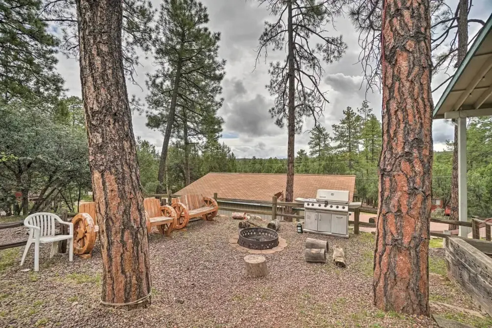 Cozy Pine Retreat w/ Private Hot Tub & Views