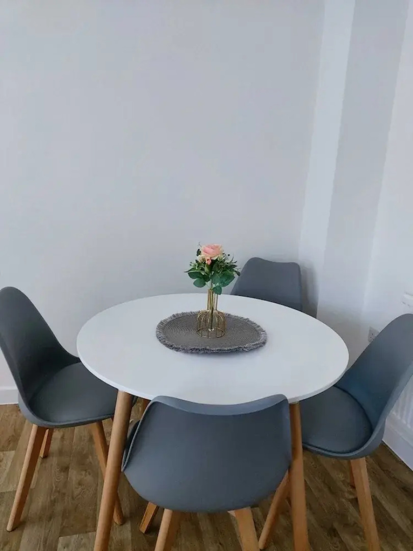 Remarkable and Modern House in Rugby, England