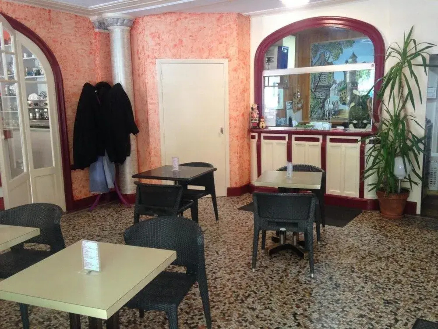 The Hotel De La Poste Et Europe