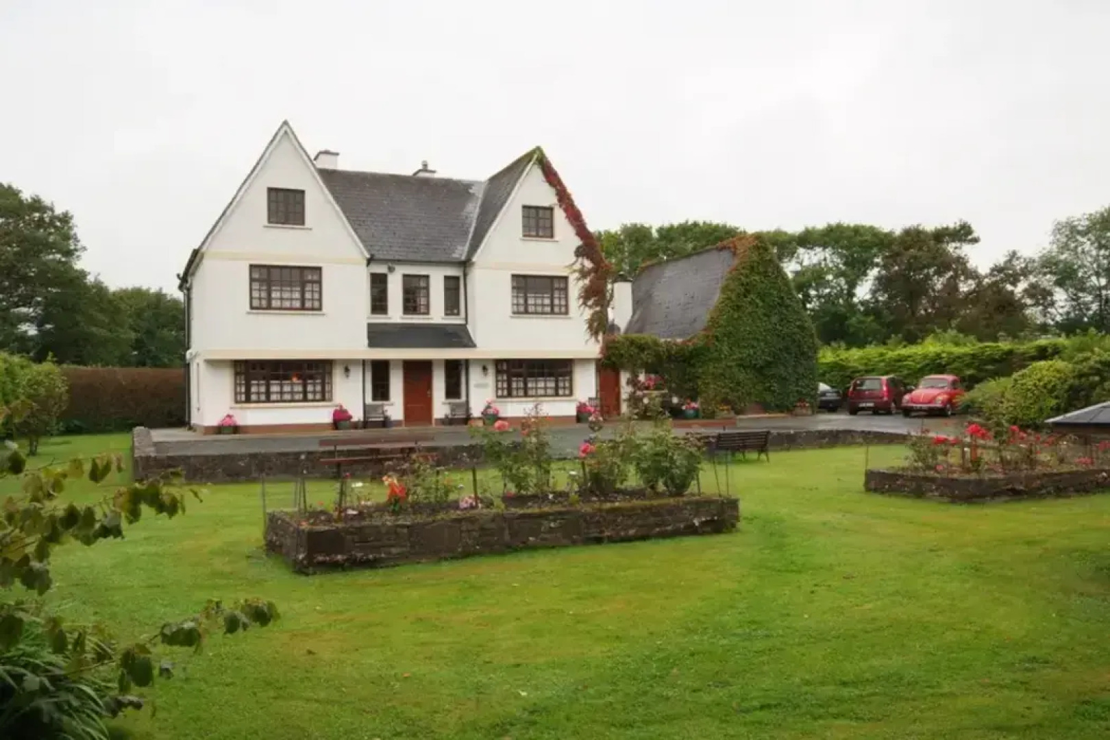 Alderhaven Country Home