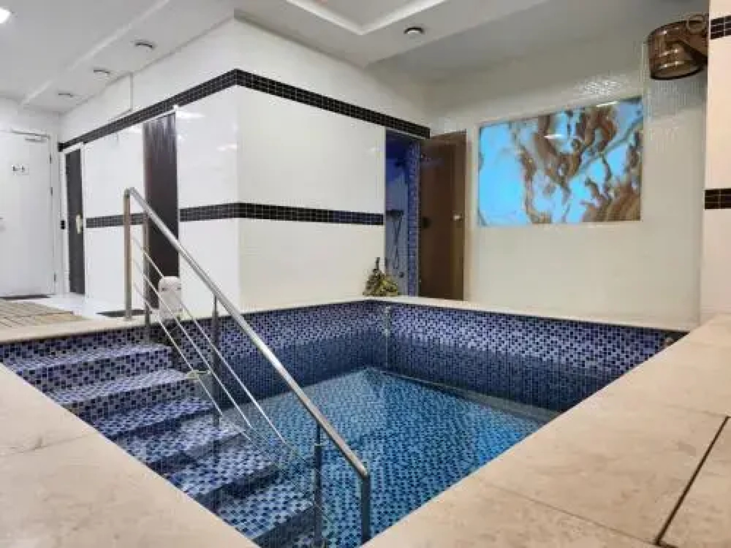 Hoshen Hotel