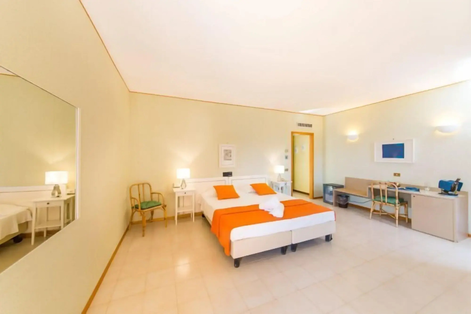 Paradise Beach Resort