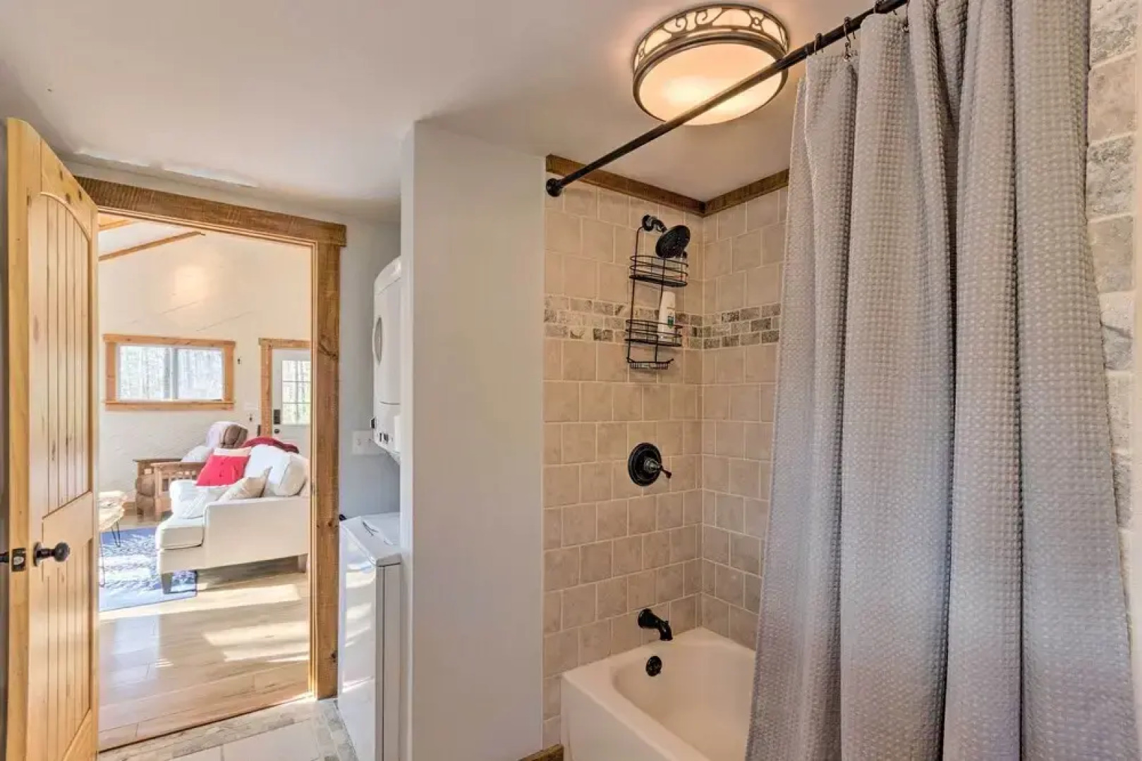 Hendersonville Cabin w/ Hot Tub, Views & Fire Pit!