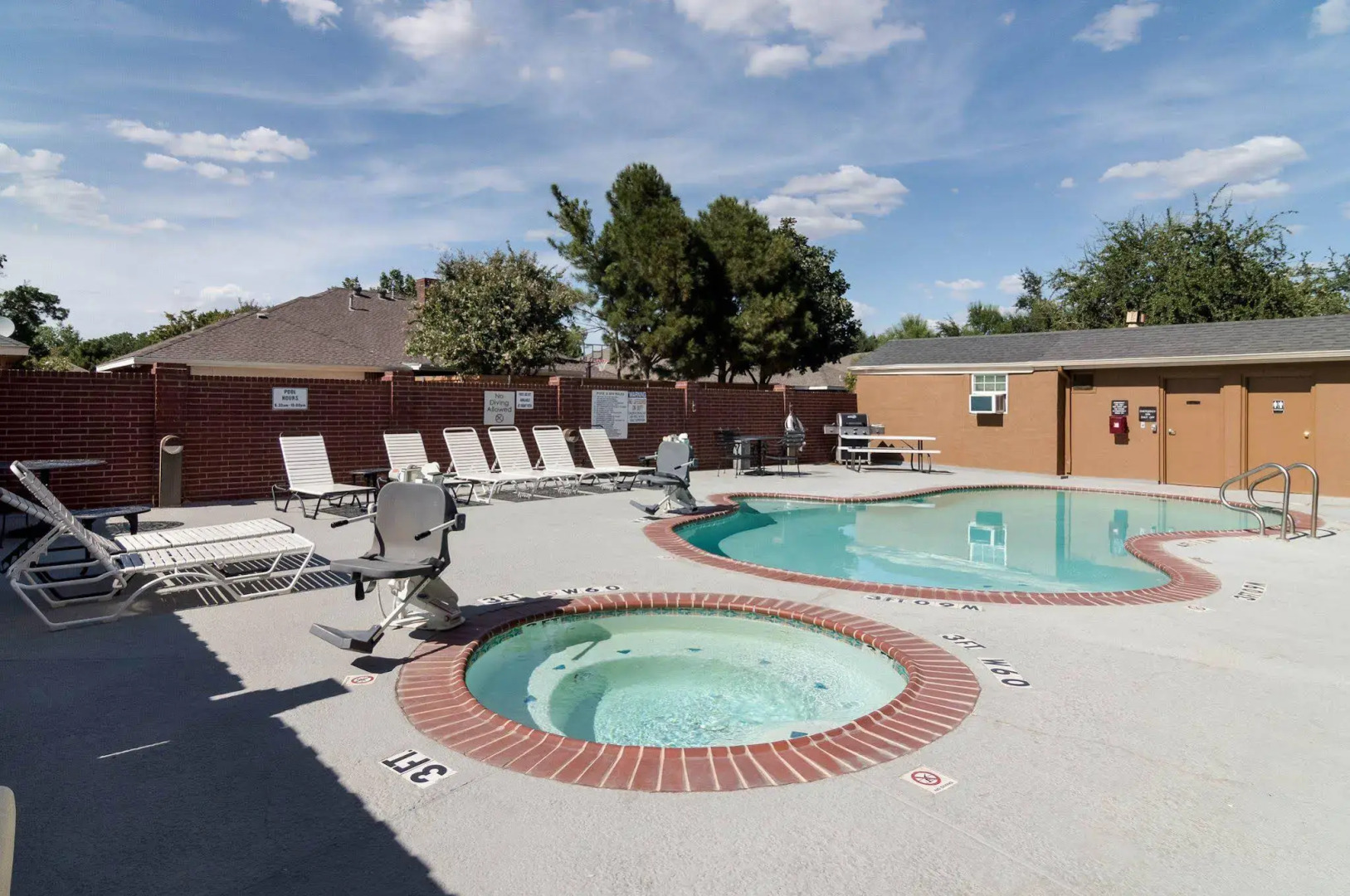 Quality Suites Midland North Loop 250