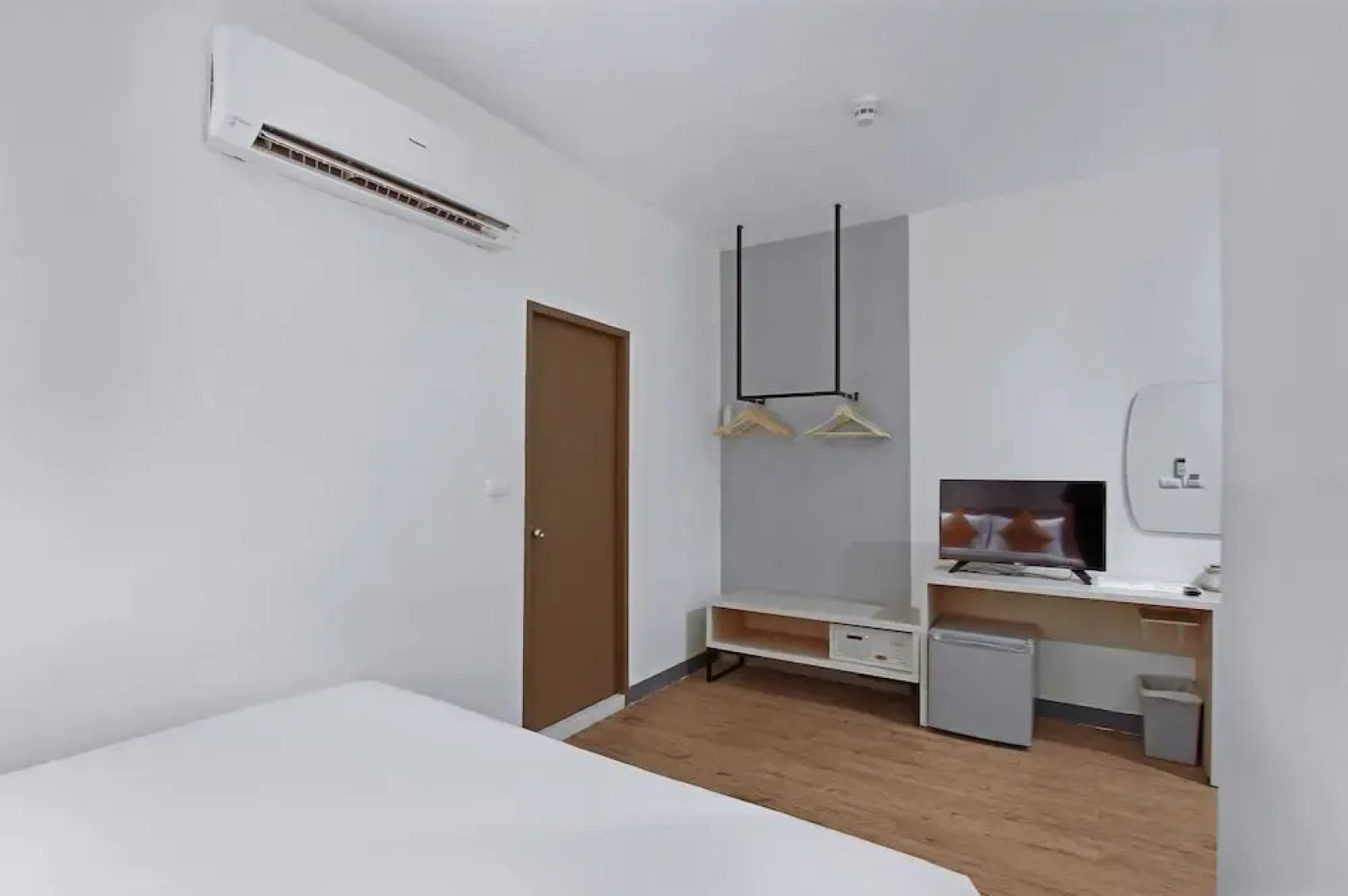 D Varee Xpress Makkasan