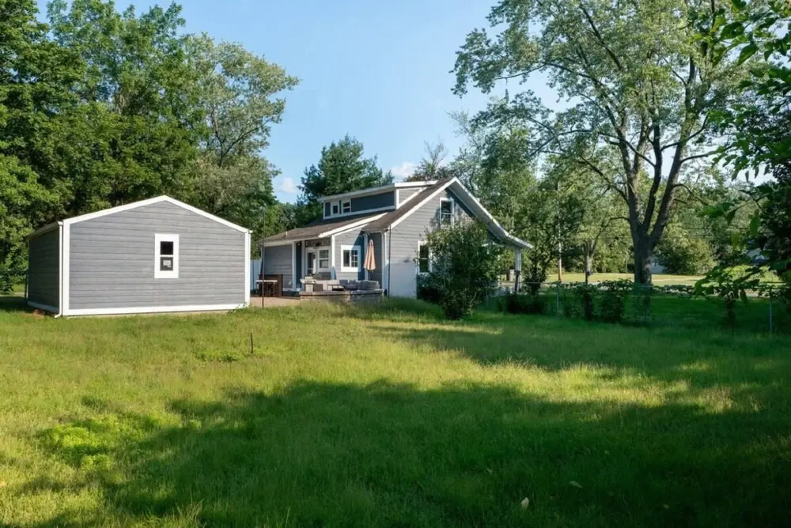 The Lucky Charm   Home of the Fighting Irish  BBQ  Games  3-Bedrooms