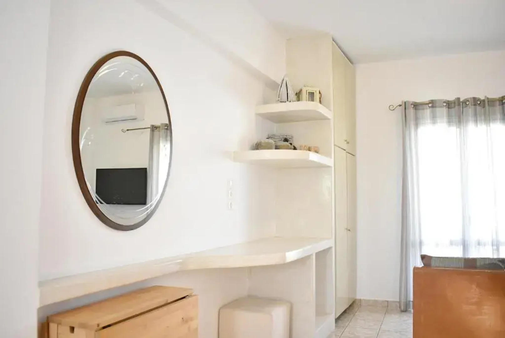 Tzamaros Studios Kythnos