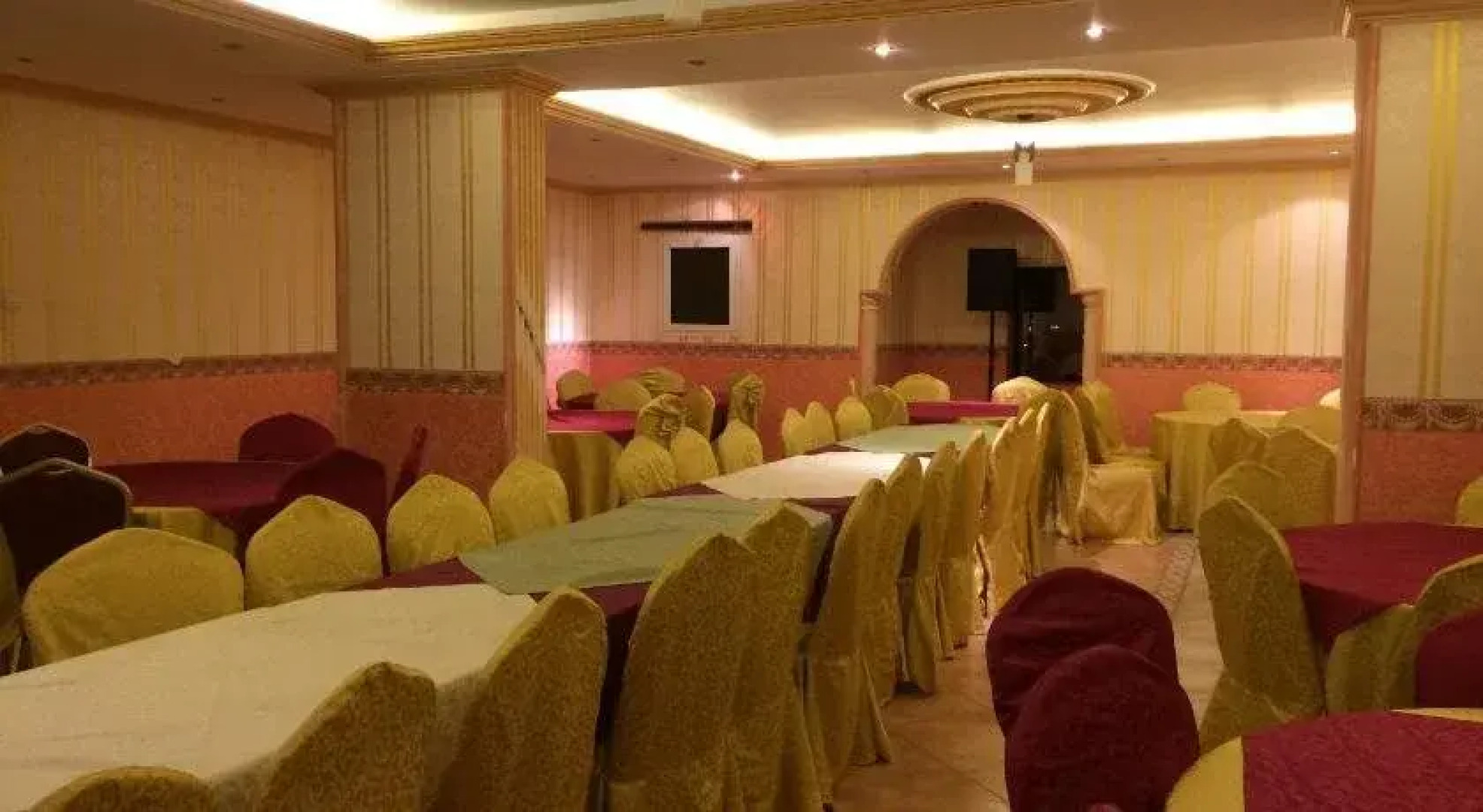 Al Mahmal Palestin Hotel