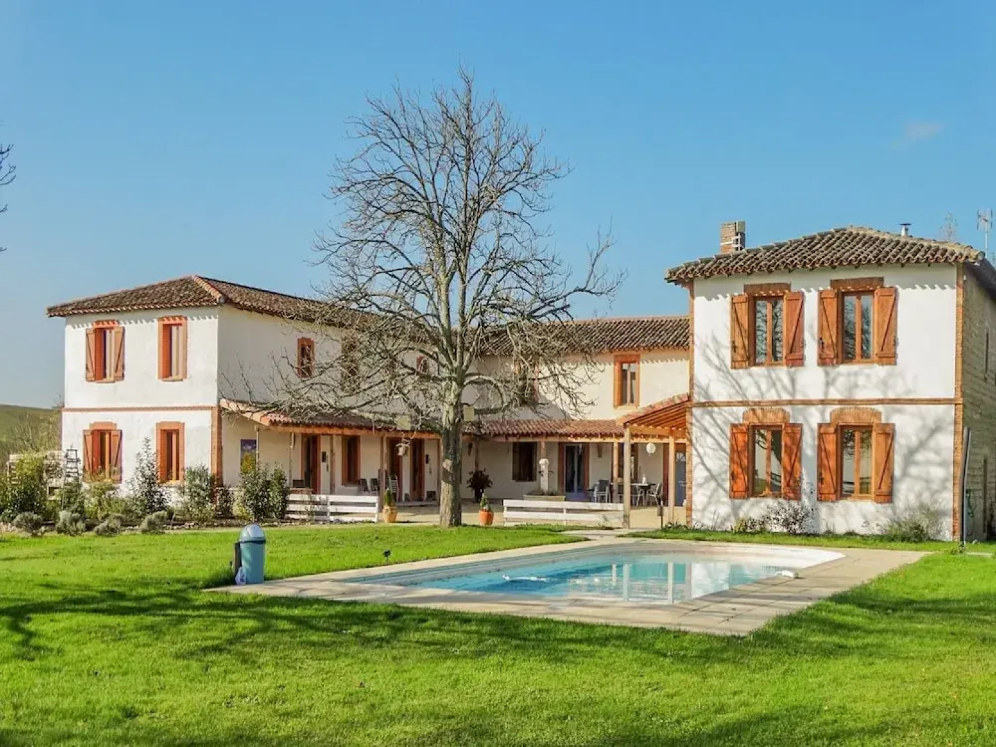 Modern Mansion in Tarn With Pool, Impressive Location