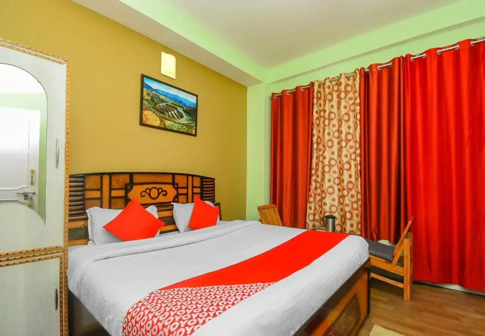 Hotel Mansarovar by OYO