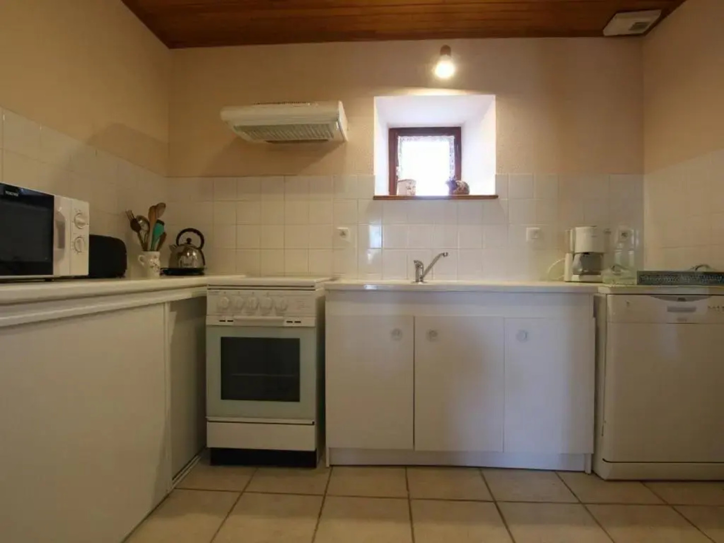 Gite Lapte, 4 pièces, 6 personnes - FR-1-582-147