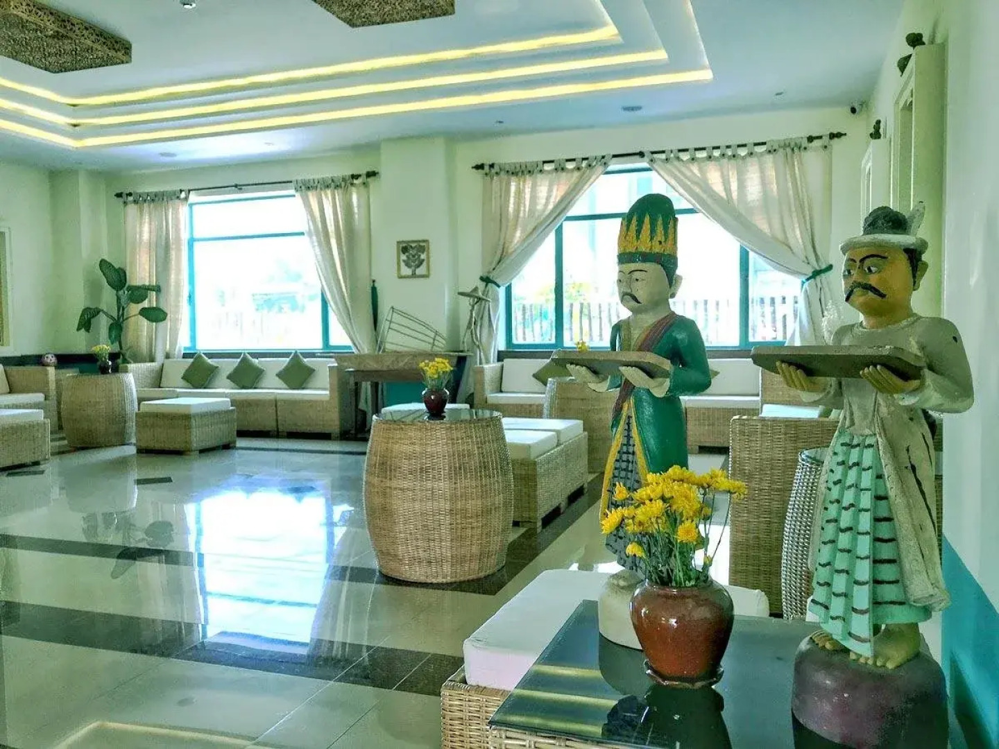 Nyaung Shwe City Hotel