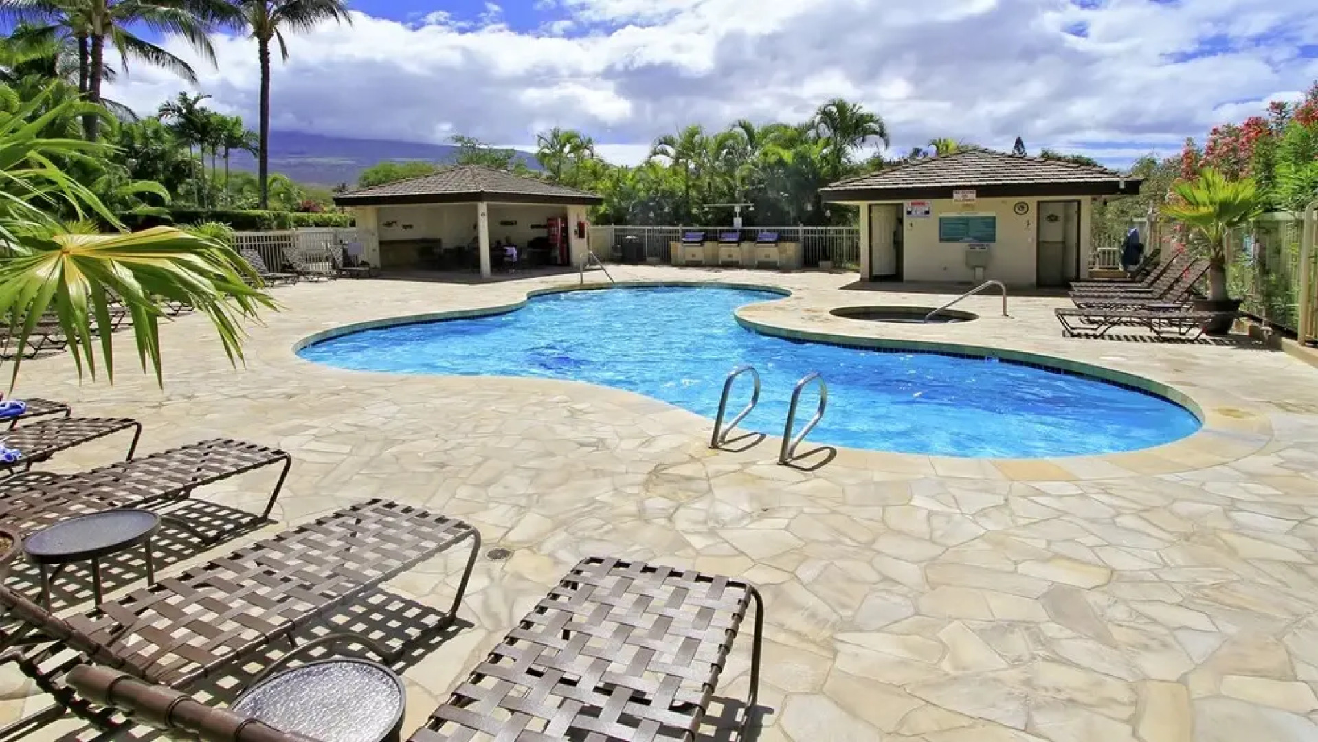 Maui Banyan Q306 In Kihei