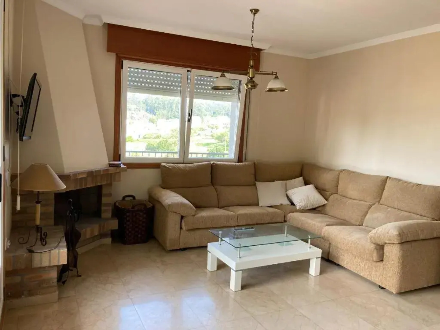 Finca A Cubeliña. Casa con piscina en la ría de Arousa