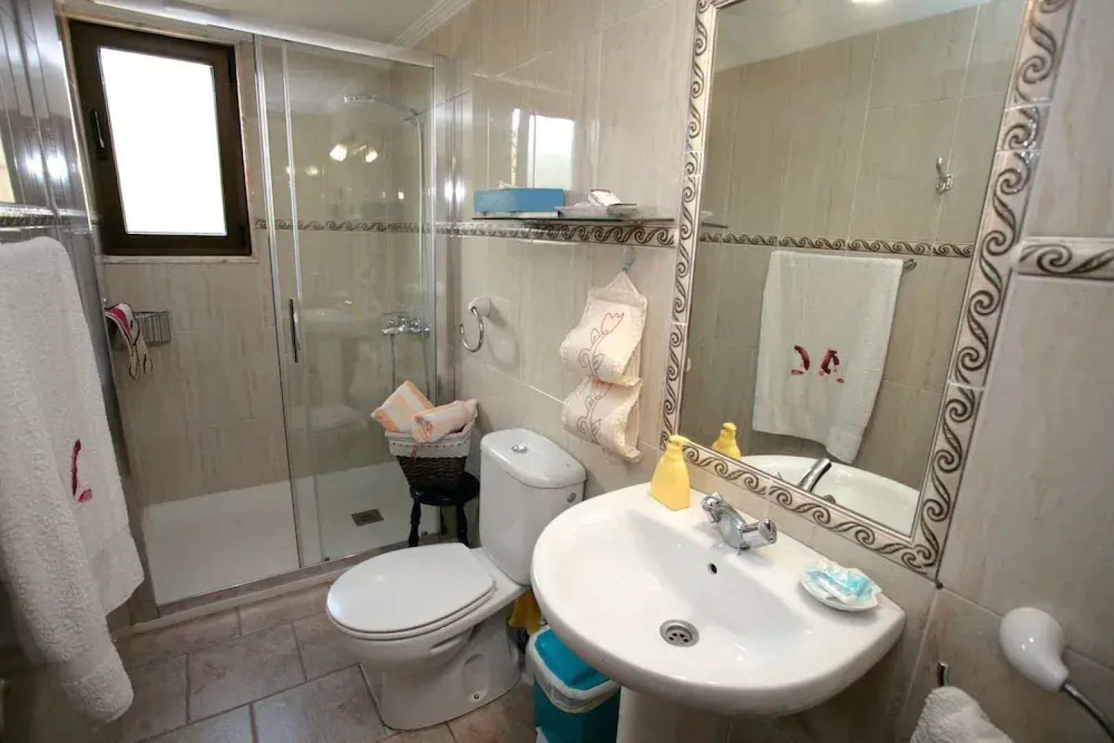 Apartamentos Turisticos Castiello