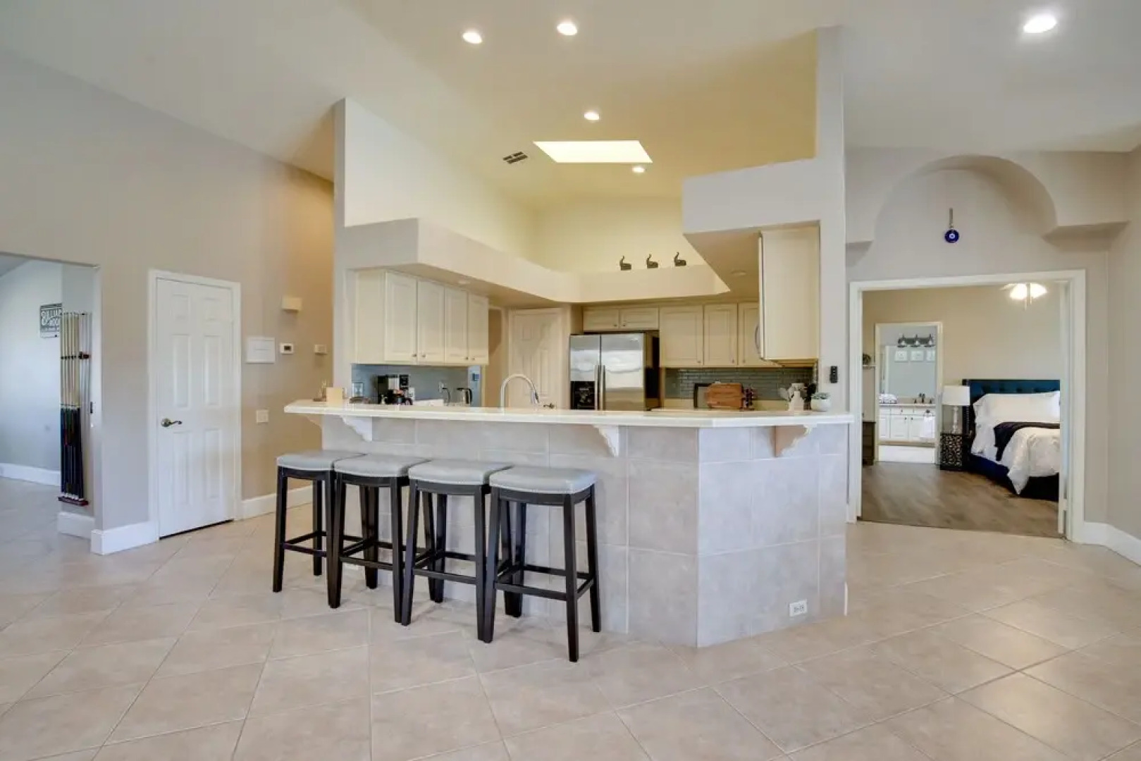 Palm Desert Oasis w/ Hot Tub < 1 Mi to Golf!