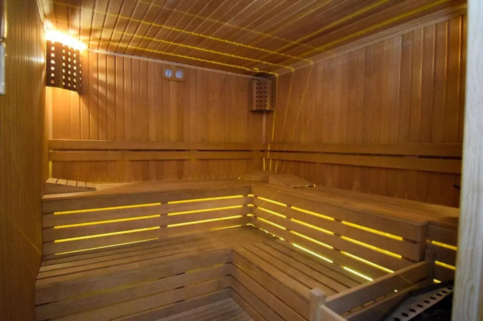 Отель L’etoile Beach