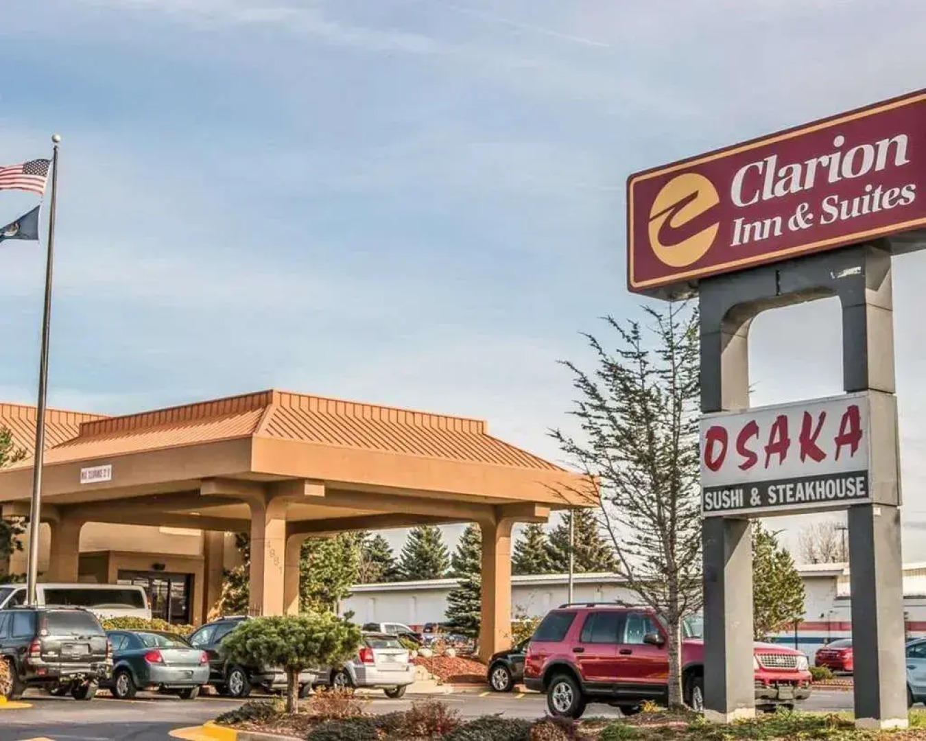 Clarion Inn & Suites Grand Rapids Airport